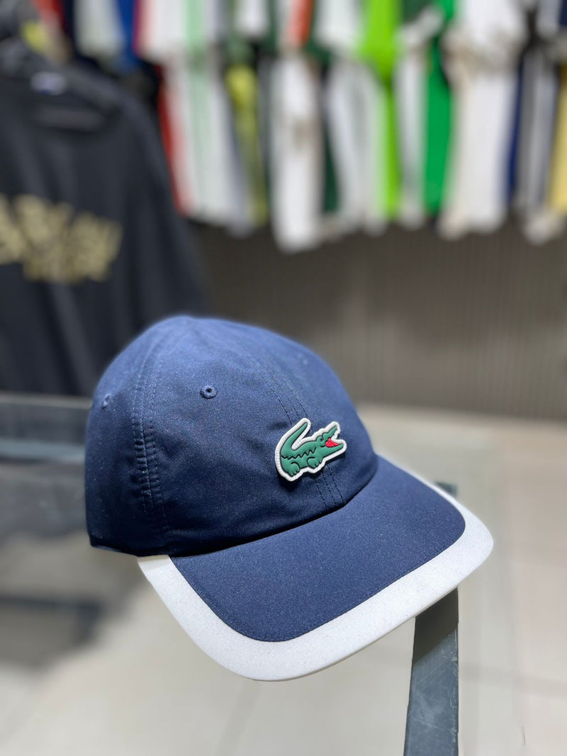 BONÉ LACOSTE ABA CONTRASTE AZUL MARINHO