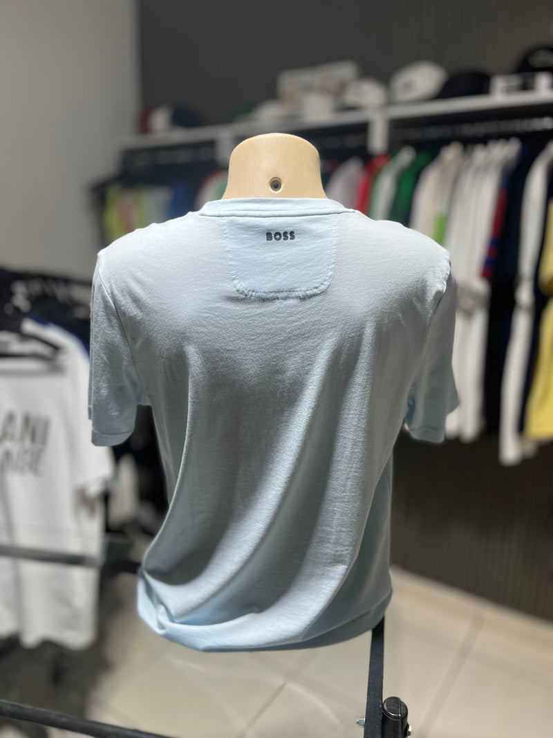 CAMISETA COM ESTAMPA BOSS EM ALTO RELEVO EMBORRACHADO