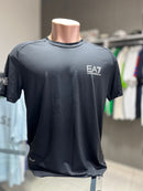 CAMISETA ARMANI EA7 EM TECIDO ESPORT COM ESTAMPA