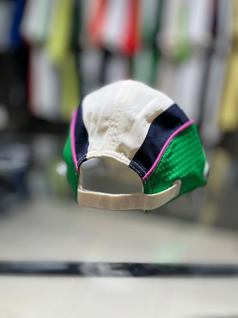 BONÉ LACOSTE COLORBLOCK