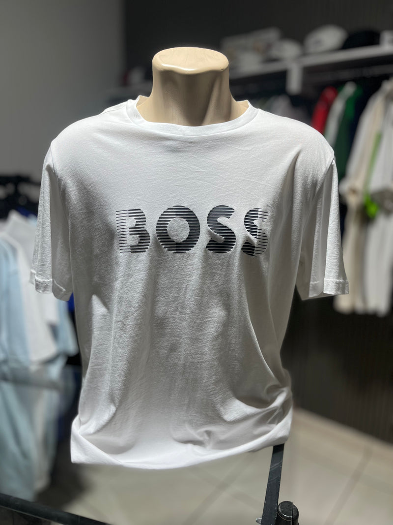 CAMISETA COM ESTAMPA BOSS EM ALTO RELEVO EMBORRACHADO