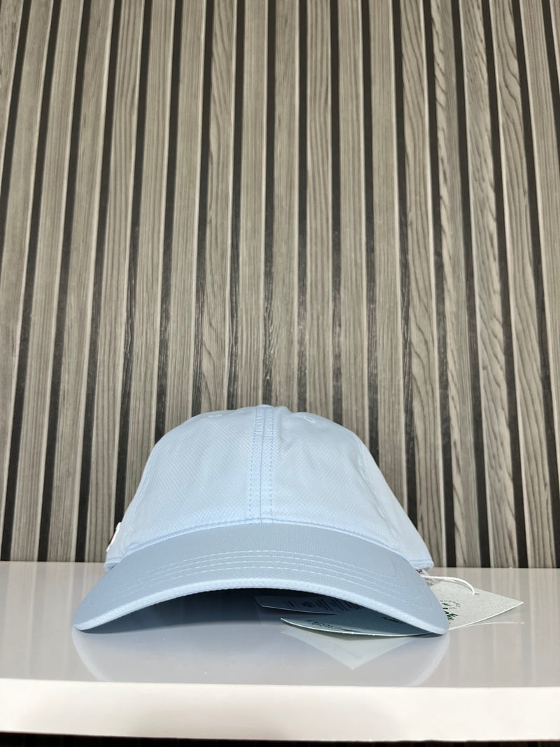BONÉ LACOSTE SPORT - AZUL BEBÊ