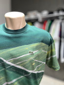 CAMISETA LACOSTE ESTAMPA TENNIS