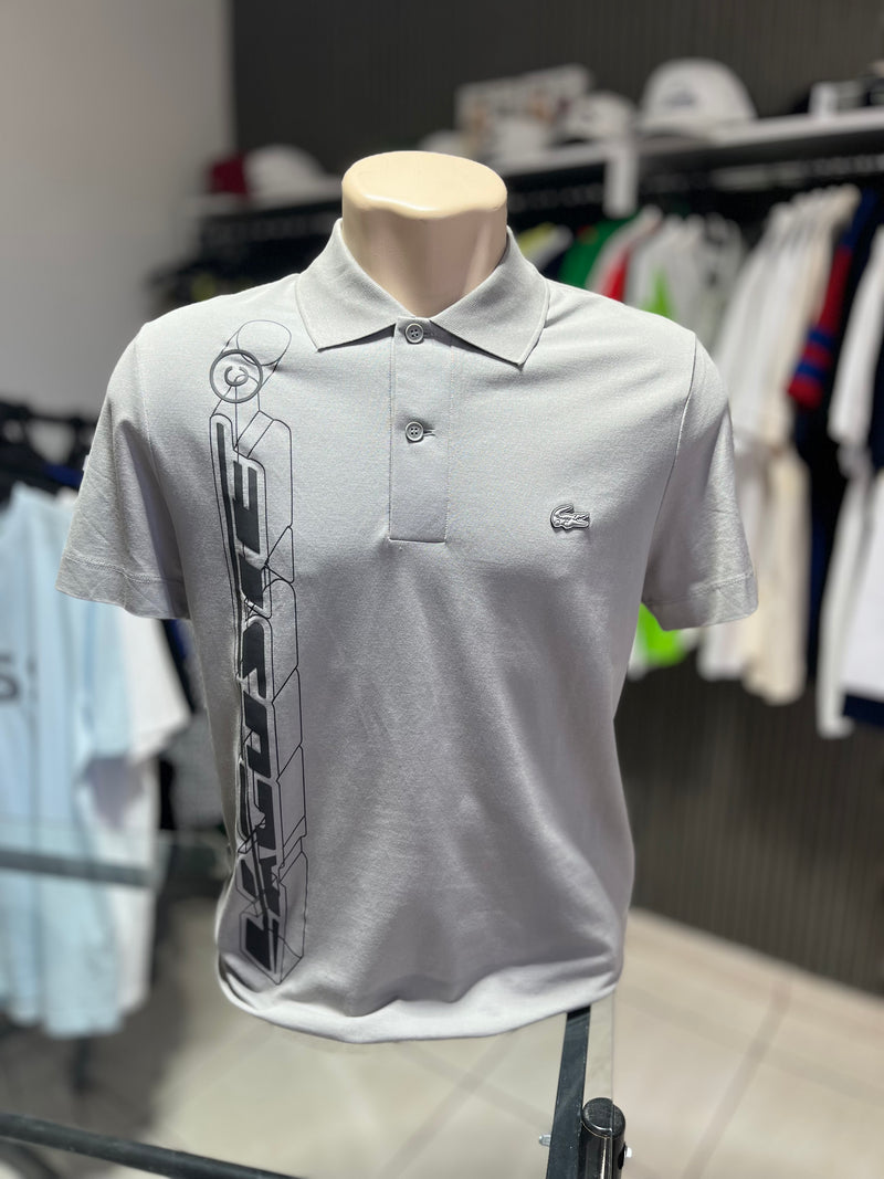 LACOSTE MOVEMENT POLO COM ASSINATURA EM 3D