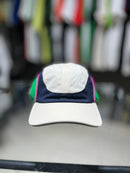 BONÉ LACOSTE COLORBLOCK