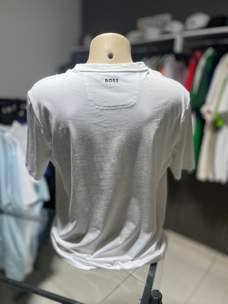 CAMISETA COM ESTAMPA BOSS EM ALTO RELEVO EMBORRACHADO