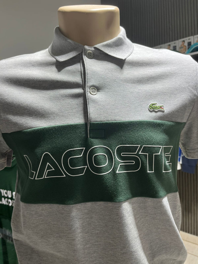 POLO LACOSTE LETREIRO